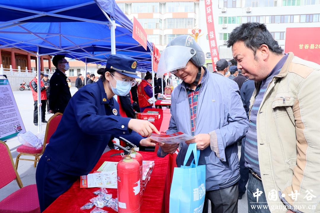 百货大货家电超市百货大货家电超市，一站式购物的繁荣之地